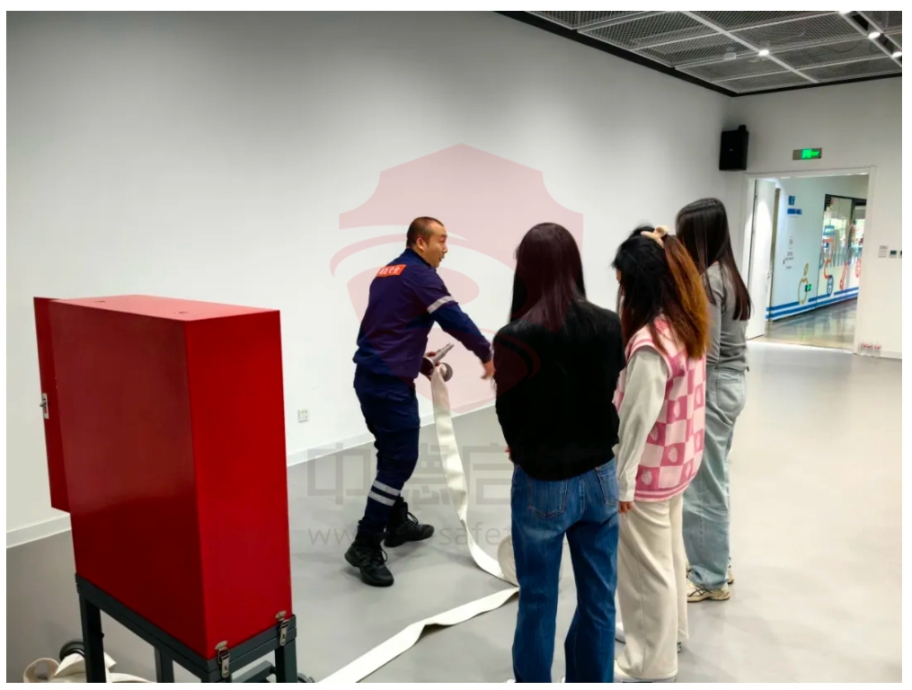 全民消防，生命至上：全国消防宣传月专题活动火热启动！