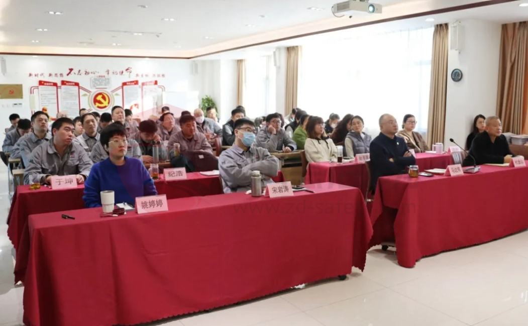 乘风破浪 开拓未来--中德启锐年终总结会暨年度盛典圆满落幕